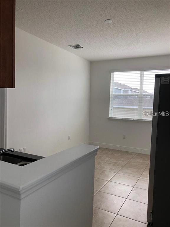 15807 Sweet Lemon Way Property Photo 4