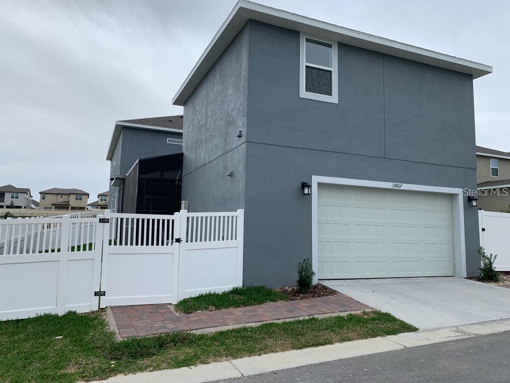 15807 Sweet Lemon Way Property Photo 15