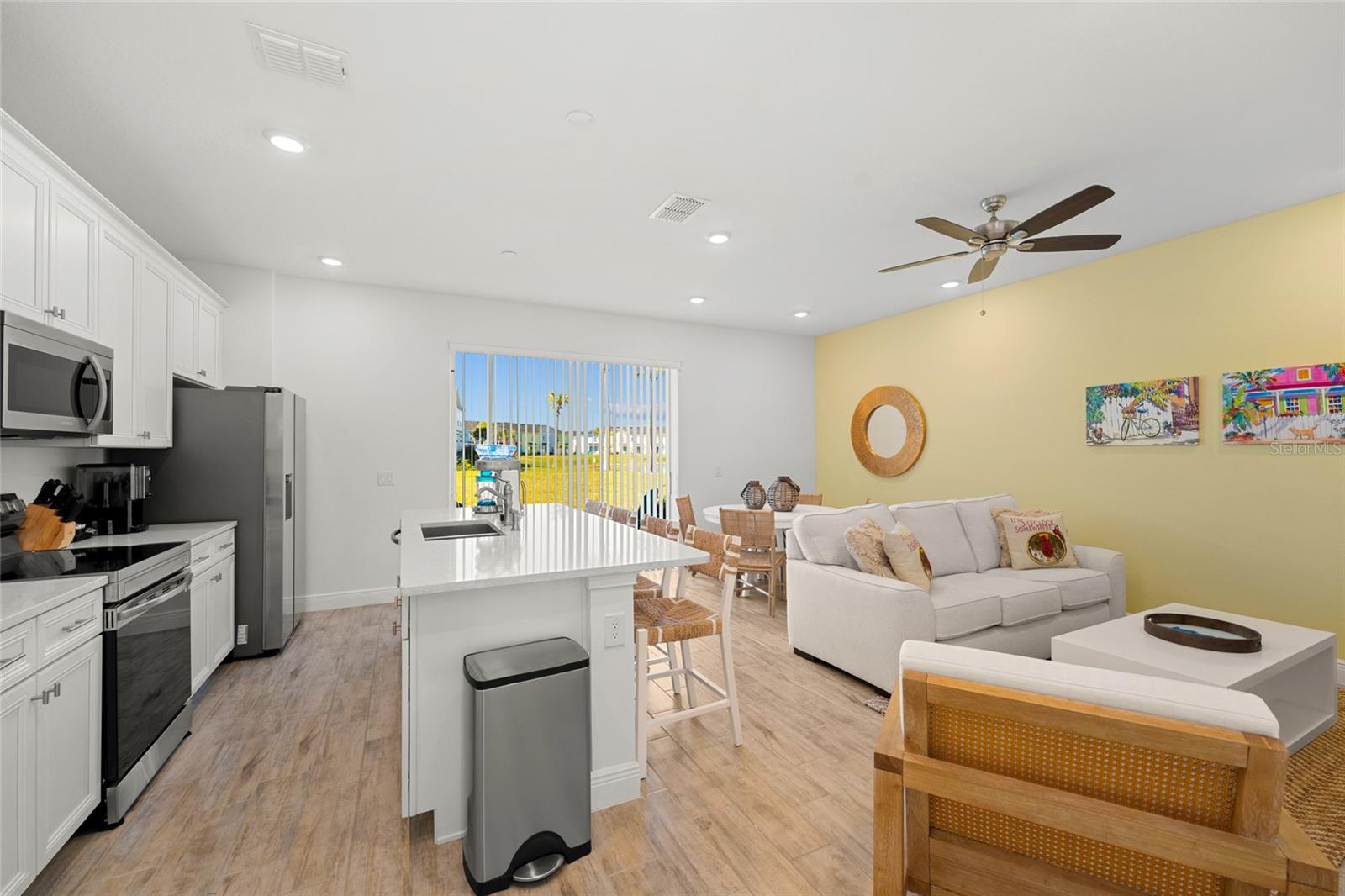 8181 Surf St Property Photo 6