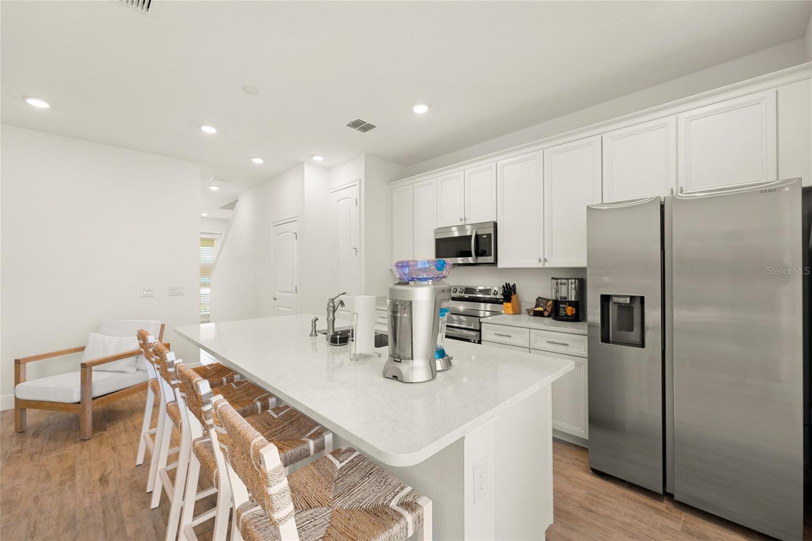 8181 Surf St Property Photo 11