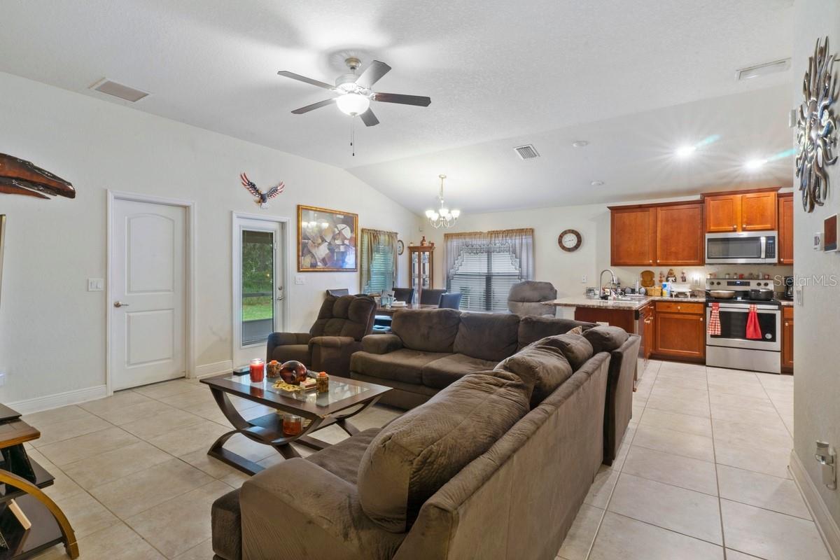 31 Diamond Ridge Way Property Photo 5