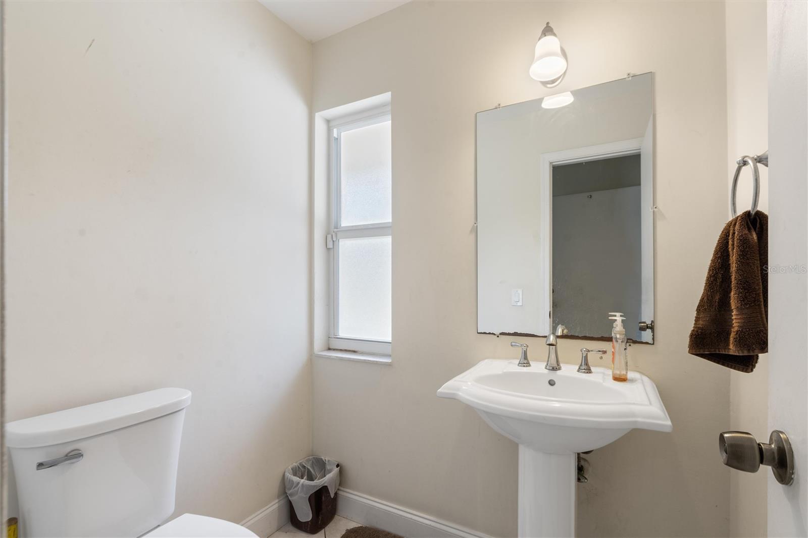 4060 Frances Dr Property Photo 14