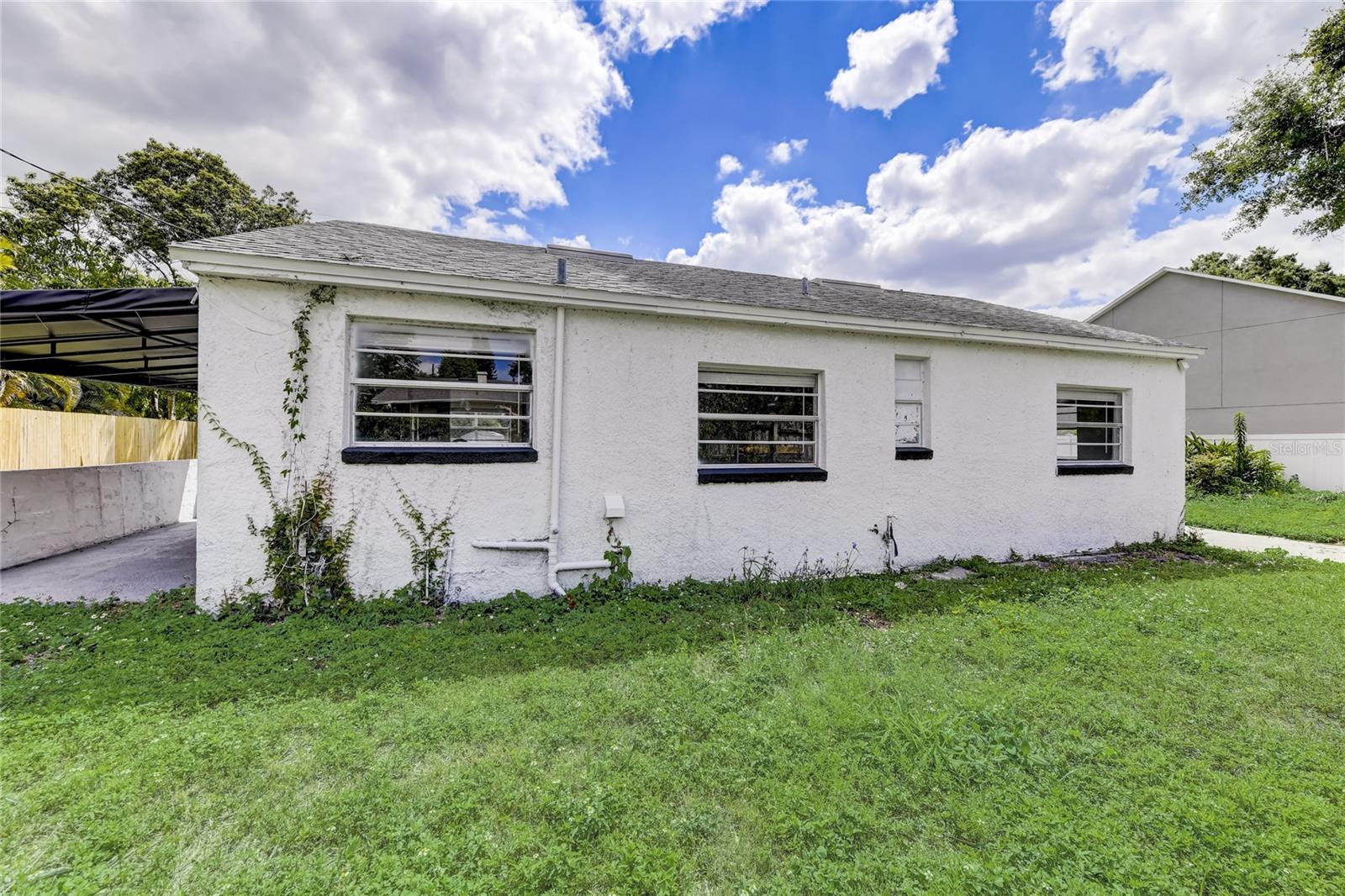 2600 S Crystal Lake Dr Property Photo 31