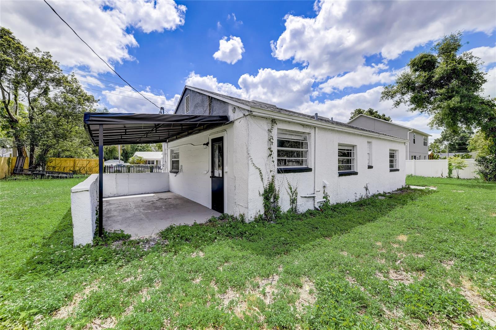 2600 S Crystal Lake Dr Property Photo 32