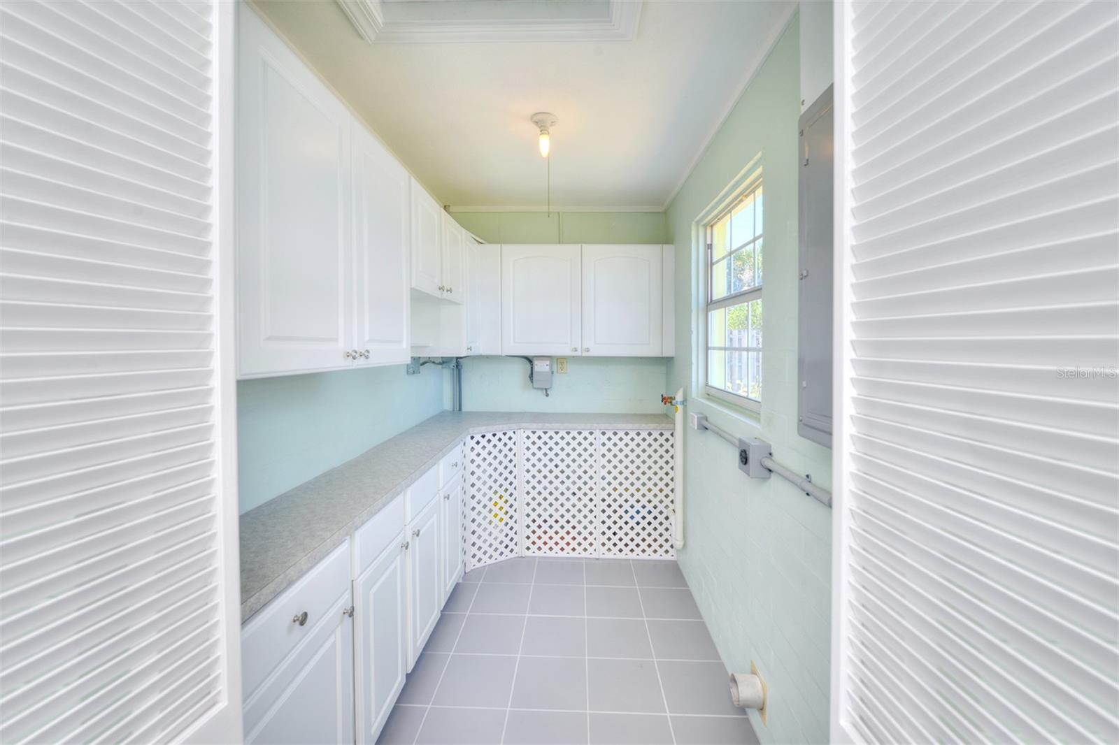 40 Seaview Dr Property Photo 28