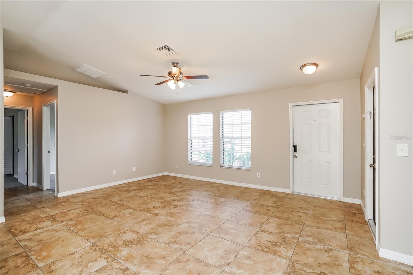 1510 Sw 13th Ter Property Photo 5