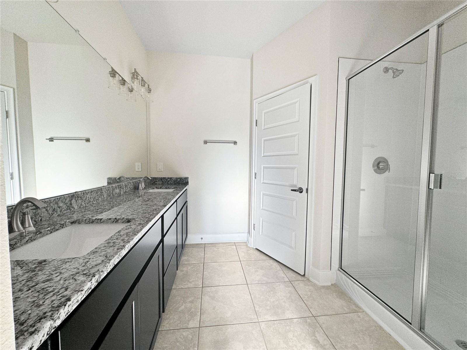 7424 Bent Tree Loop Property Photo 6