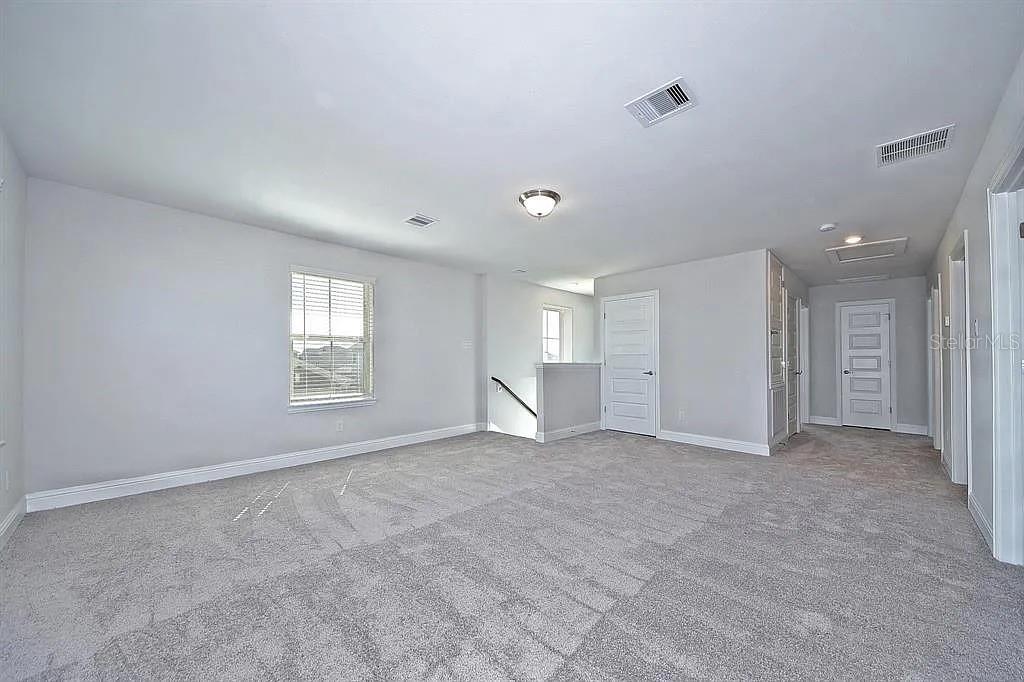 7424 Bent Tree Loop Property Photo 7