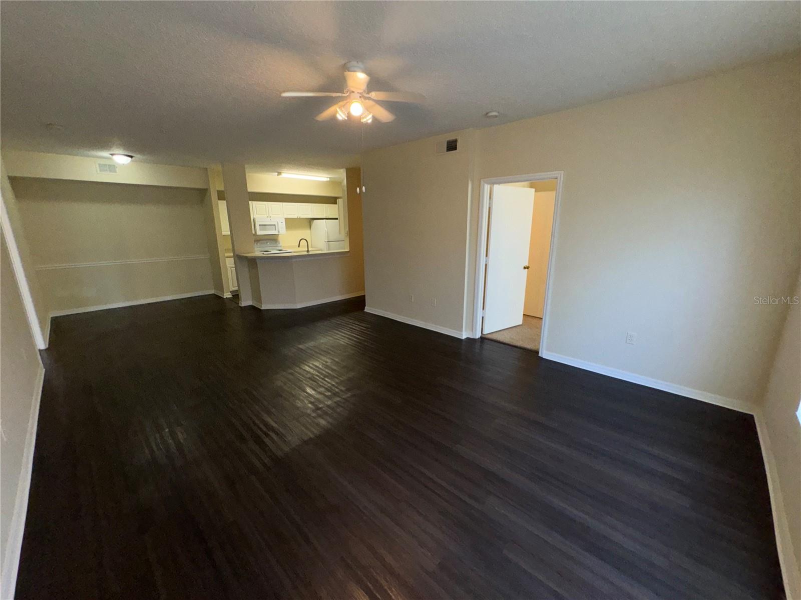 5560 Metrowest Blvd #3-204 Property Photo 5