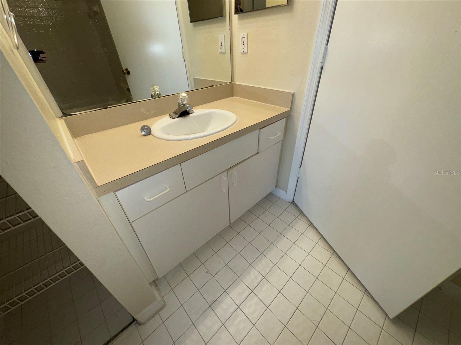 5560 Metrowest Blvd #3-204 Property Photo 14