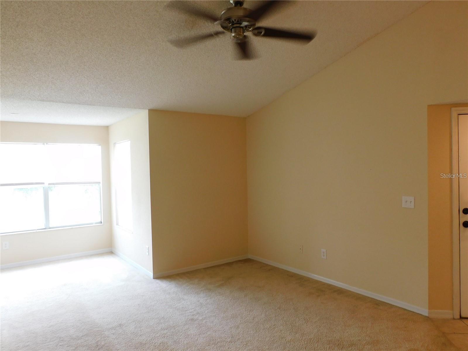5152 Conroy Rd #28 Property Photo 7