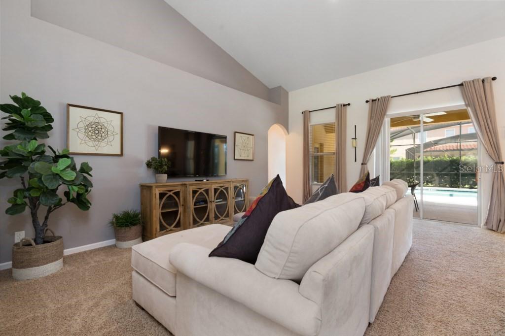 4036 Oakrise Loop Property Photo 3