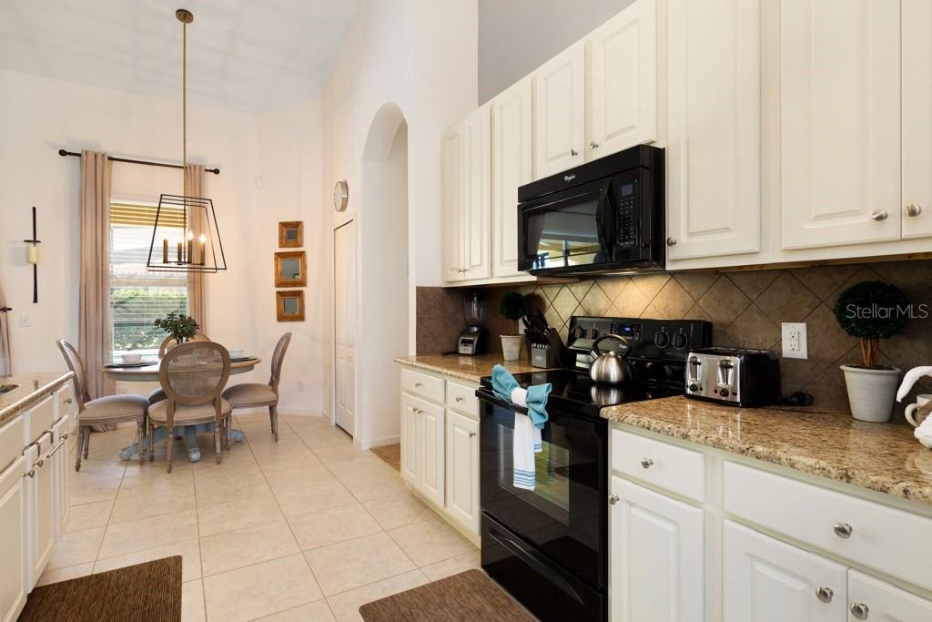 4036 Oakrise Loop Property Photo 8