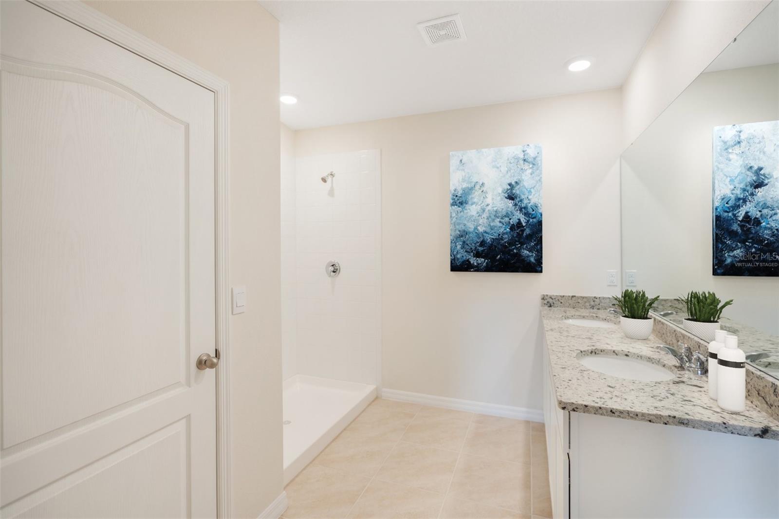 3688 Paragon Ln Property Photo 6