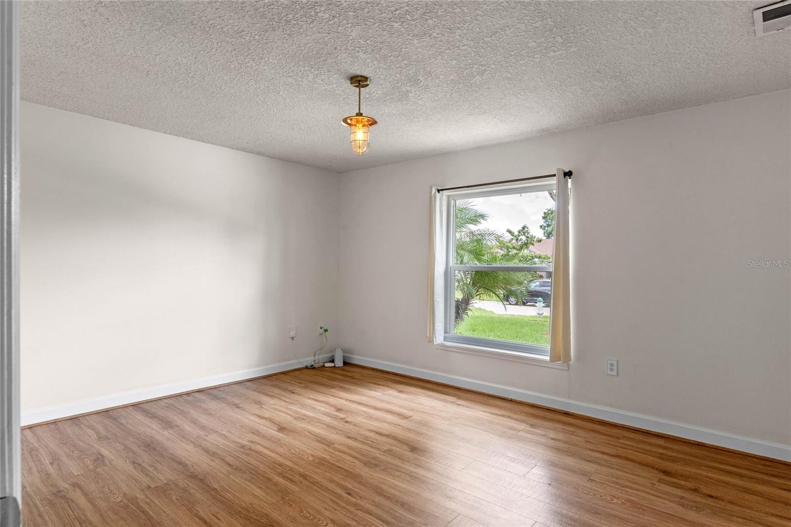 5929 Cedar Pine Dr Property Photo 31