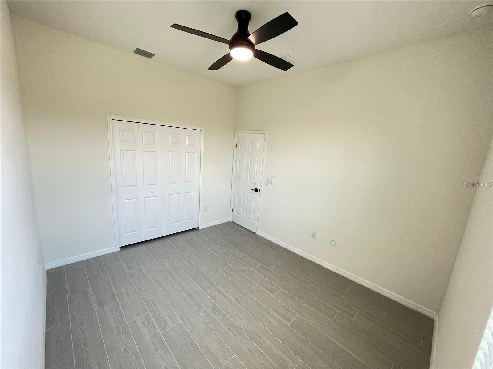 916 Dogwood Cir Property Photo 16