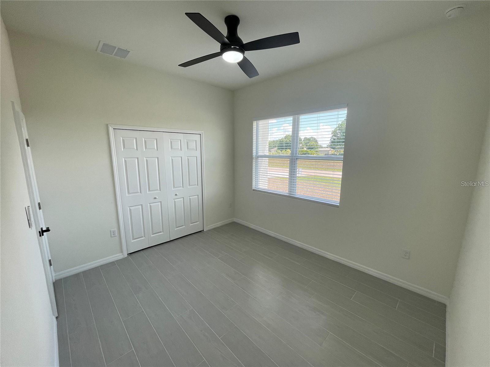 916 Dogwood Cir Property Photo 23
