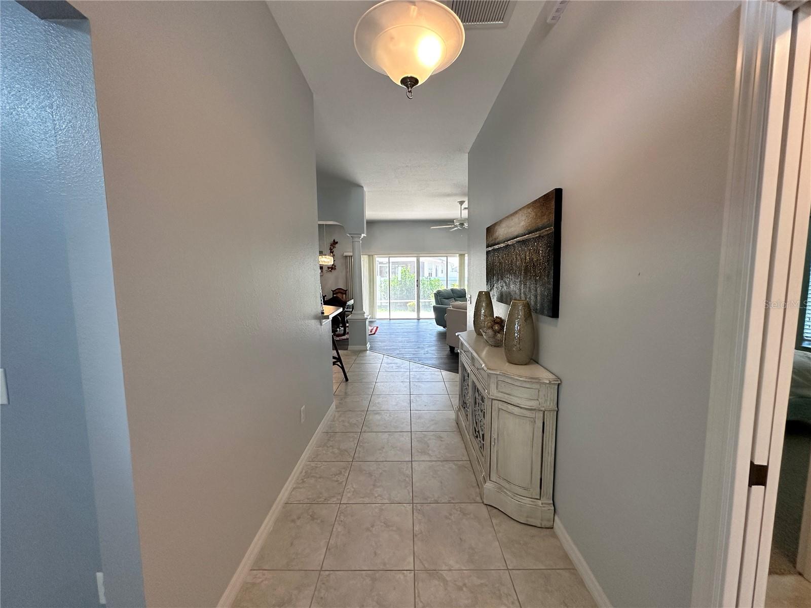 2454 Monroe Ter Property Photo 6