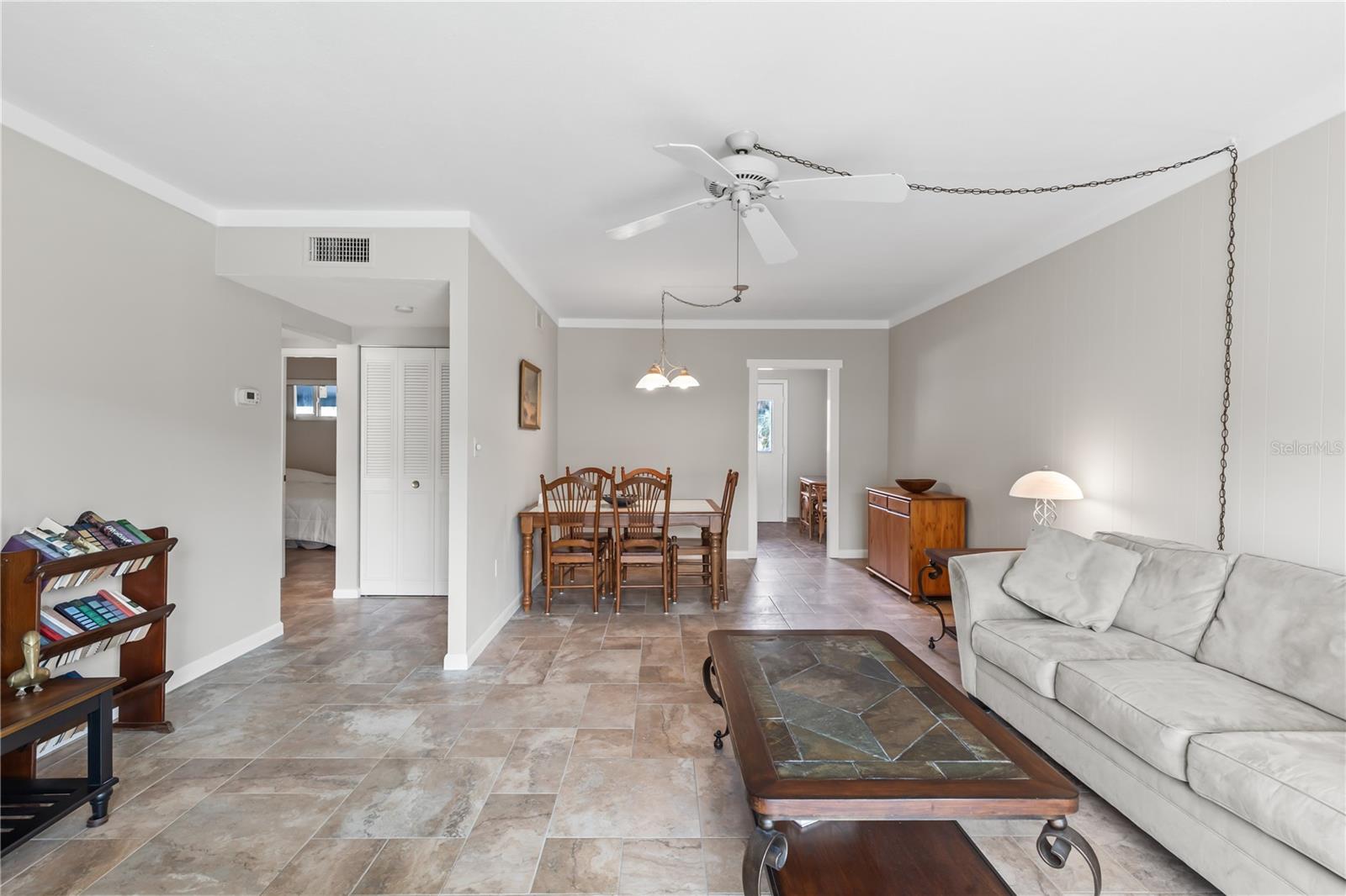 335 N Causeway #b010 Property Photo 7