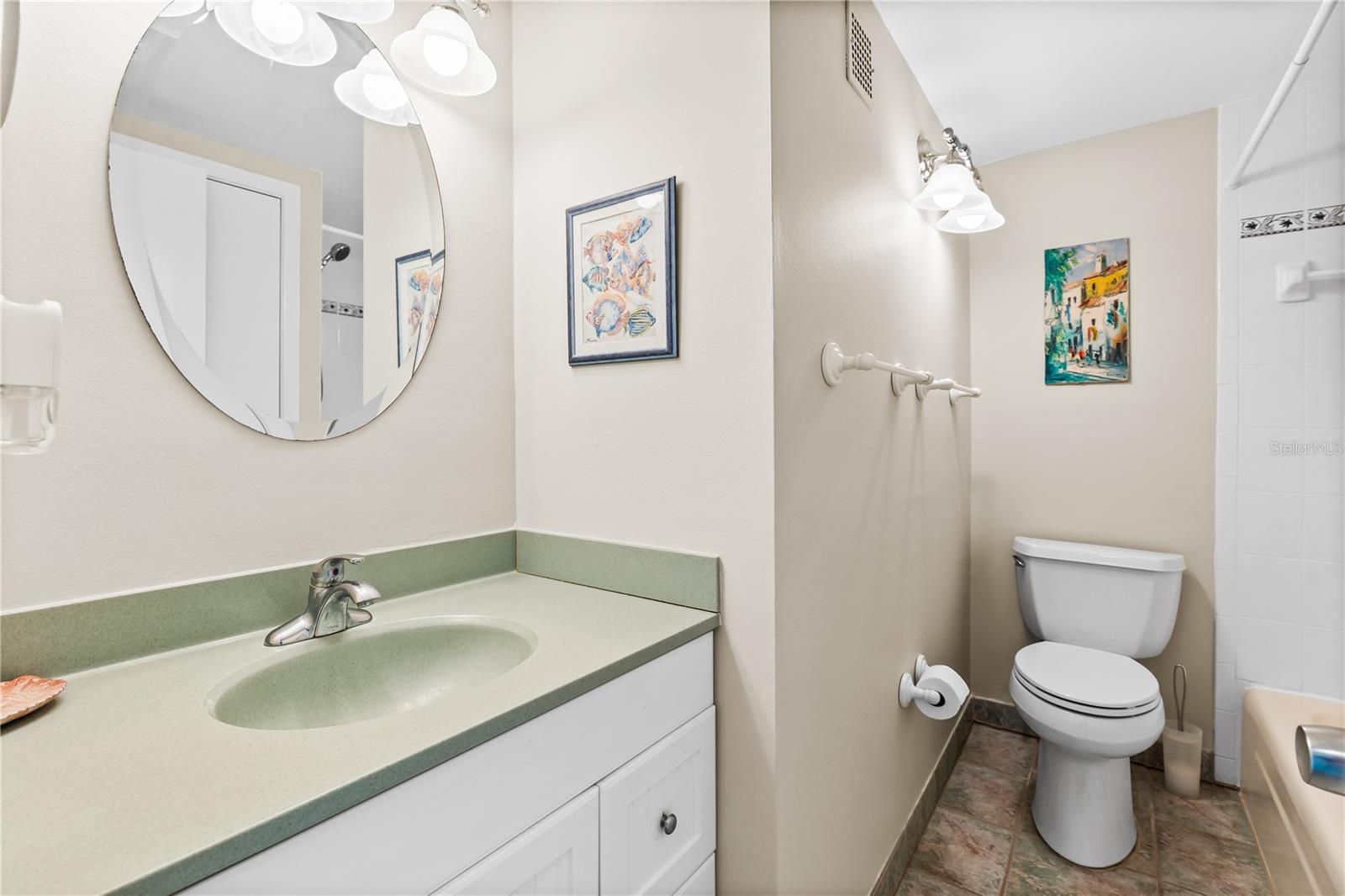 335 N Causeway #b010 Property Photo 13