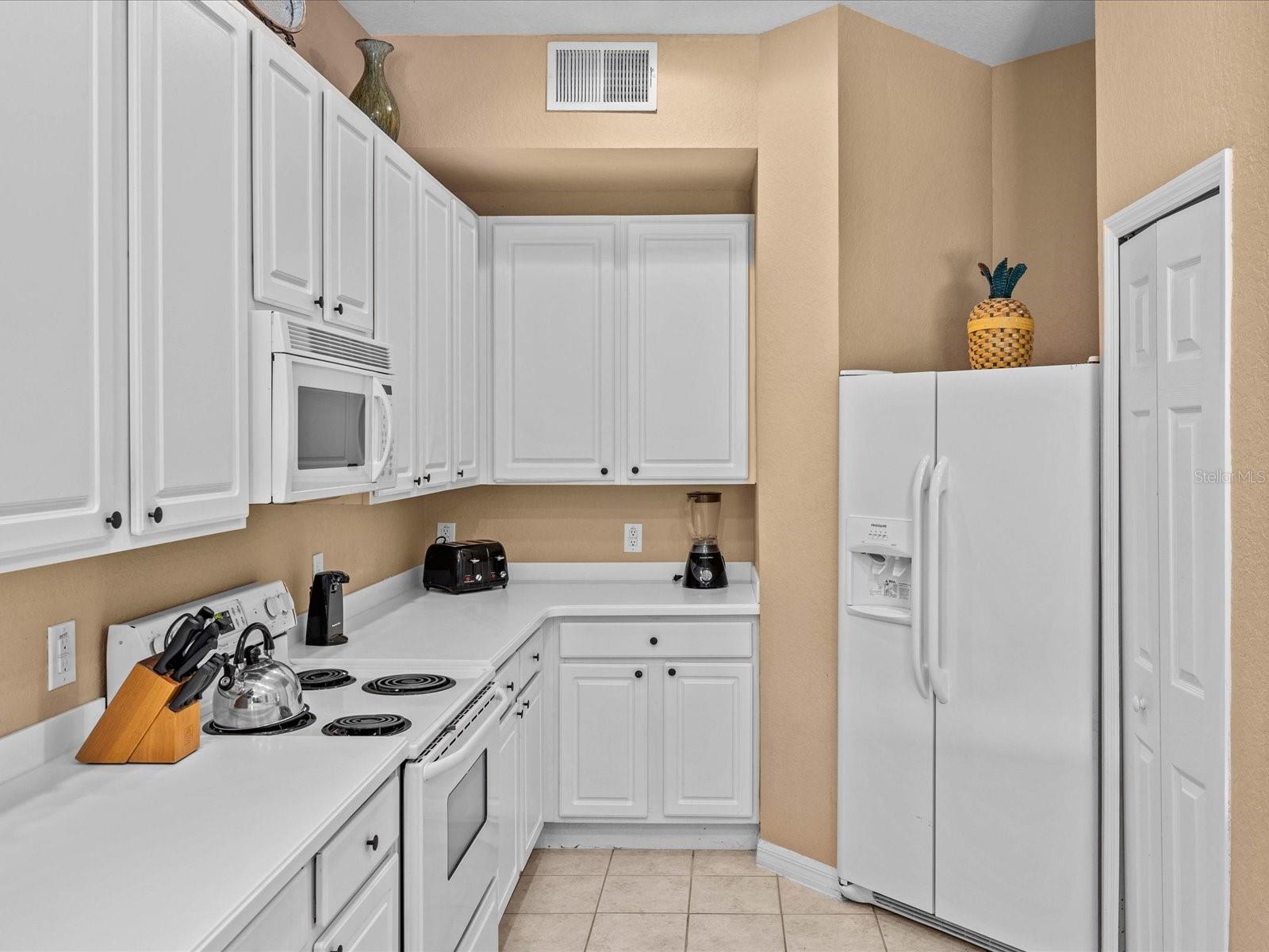 401 New Providence Promenade #12401 Property Photo 13