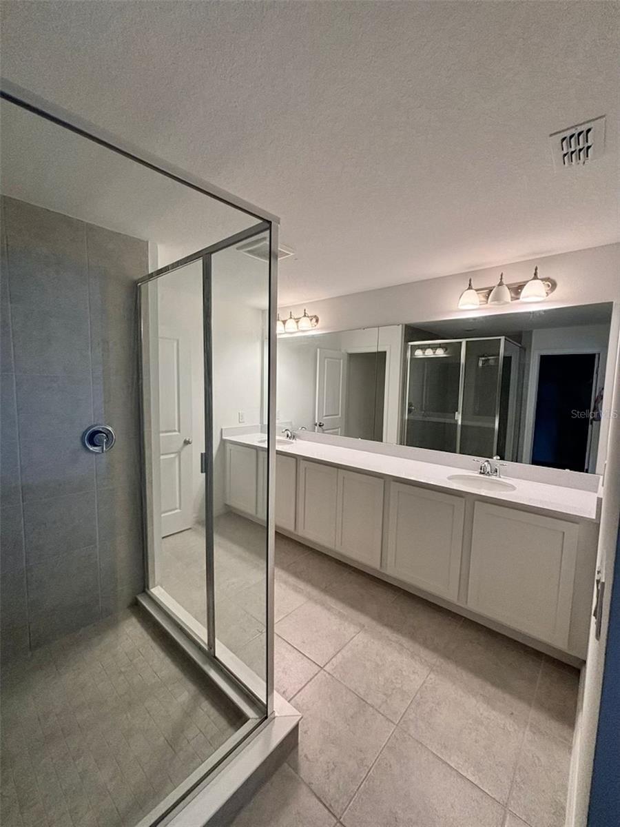 1838 Sanibel Dr Property Photo 15
