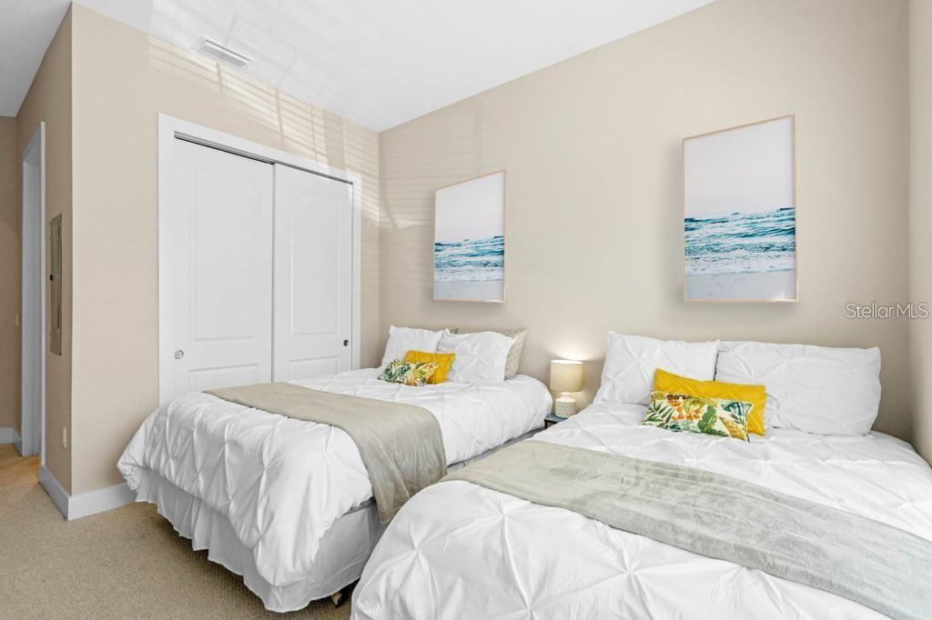 7571 Sunny Dreams Ln Property Photo 10