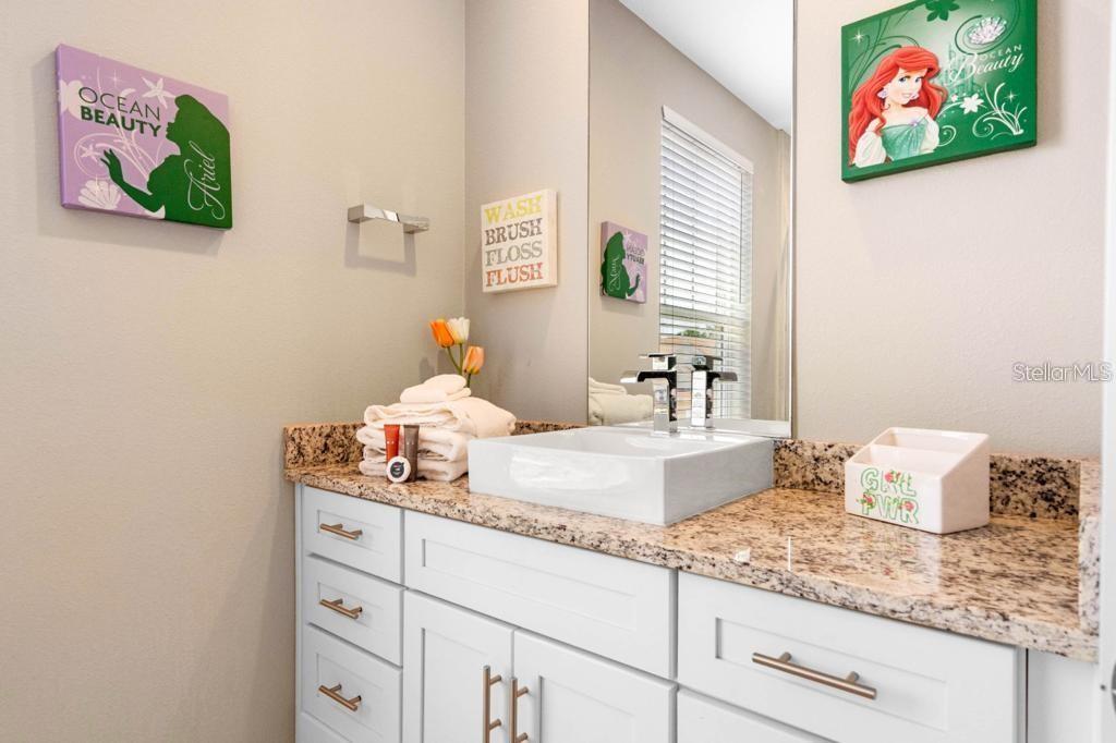 7571 Sunny Dreams Ln Property Photo 17