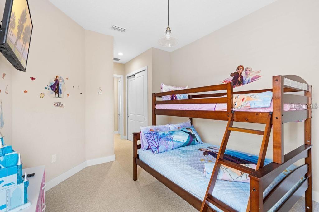 7571 Sunny Dreams Ln Property Photo 18