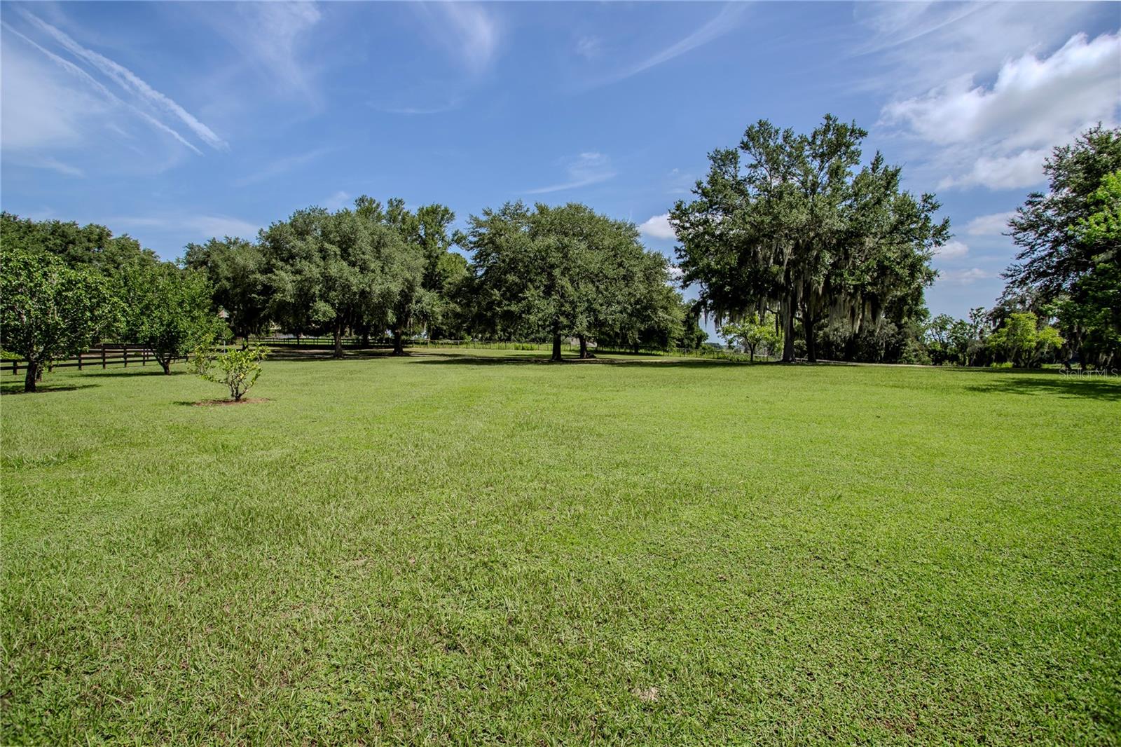 16600 Cleveland Ln Property Photo 95