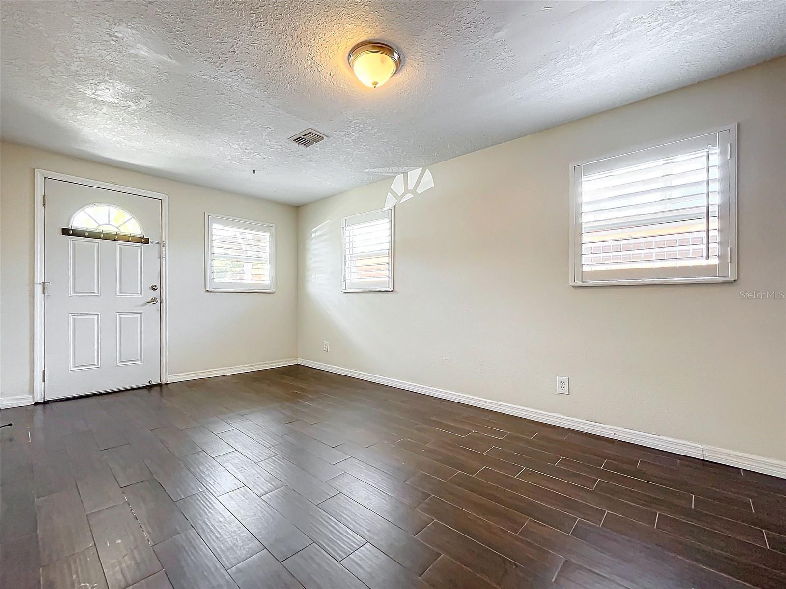 33 S Ortman Dr Property Photo 19