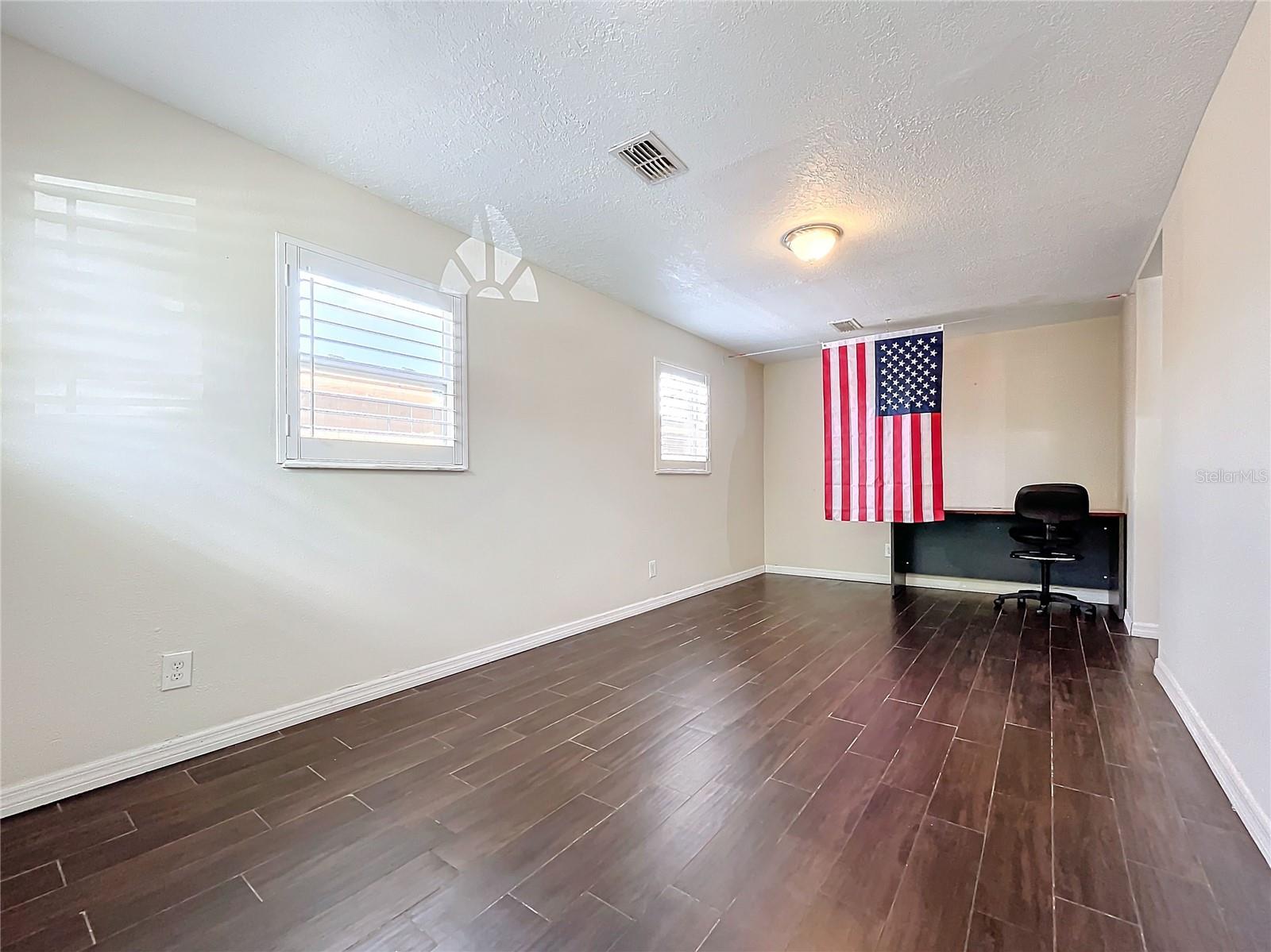 33 S Ortman Dr Property Photo 20