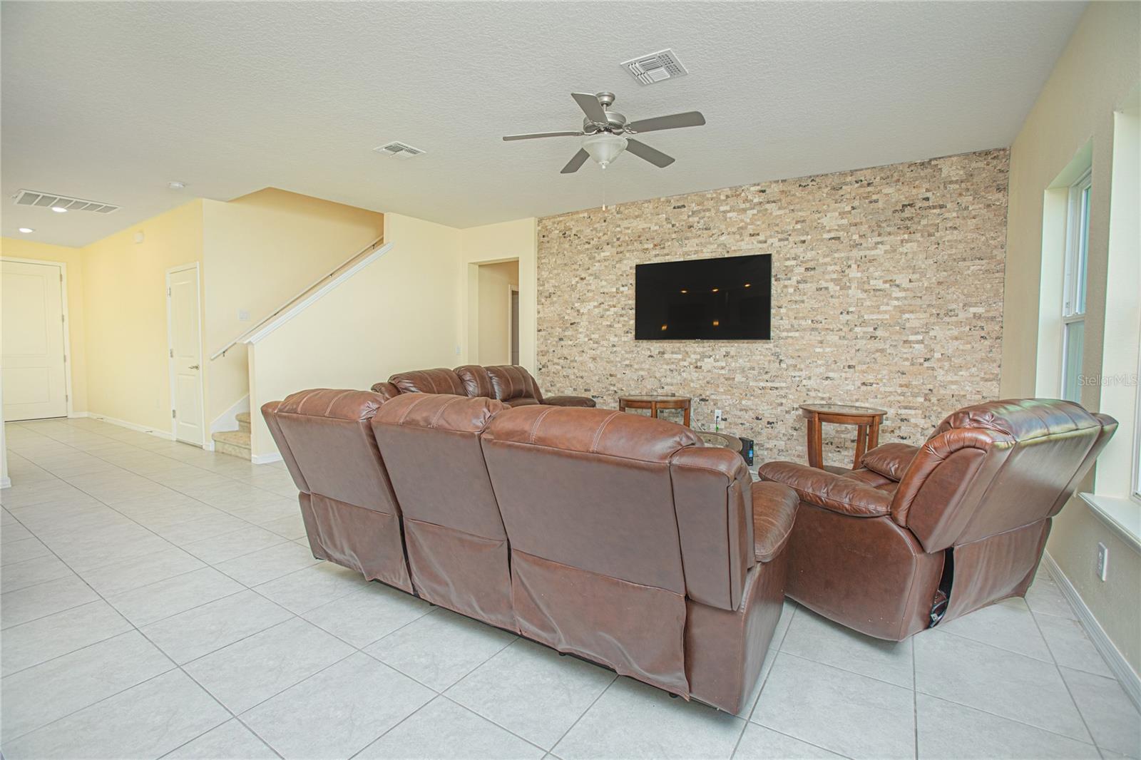 14166 Dove Hollow Dr Property Photo 10