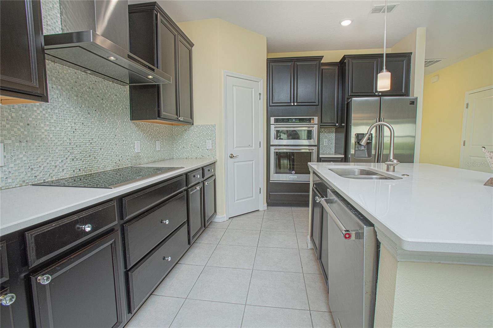 14166 Dove Hollow Dr Property Photo 14