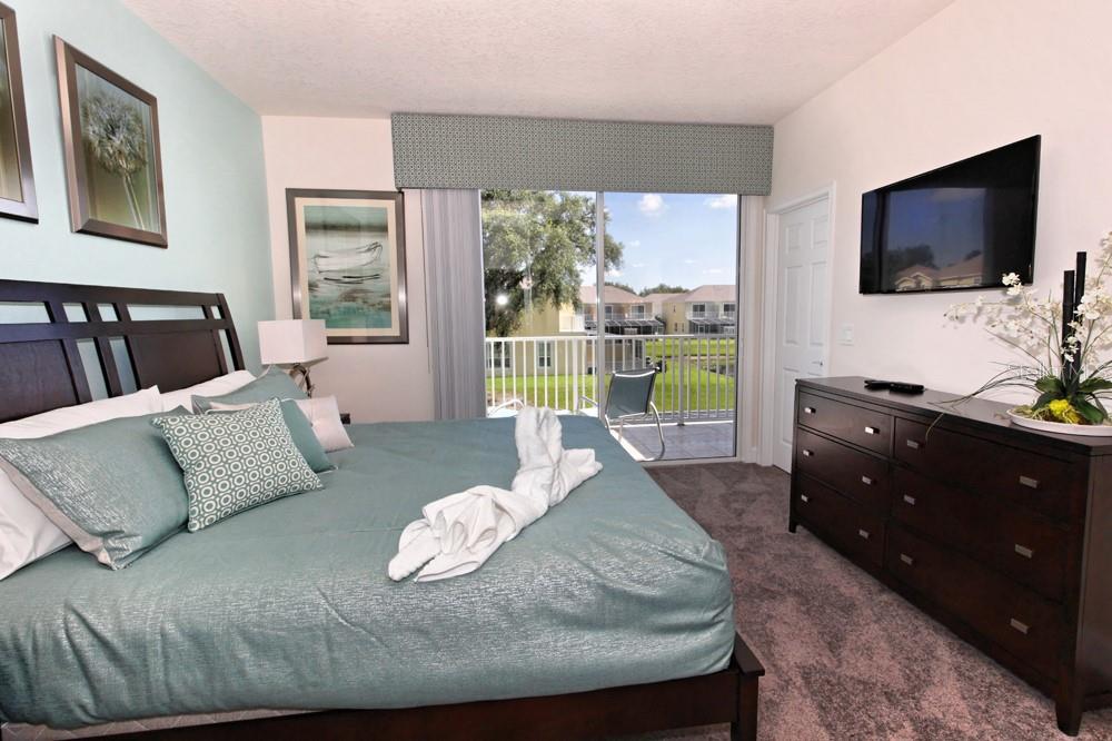 17401 Serenidad Blvd Property Photo 11