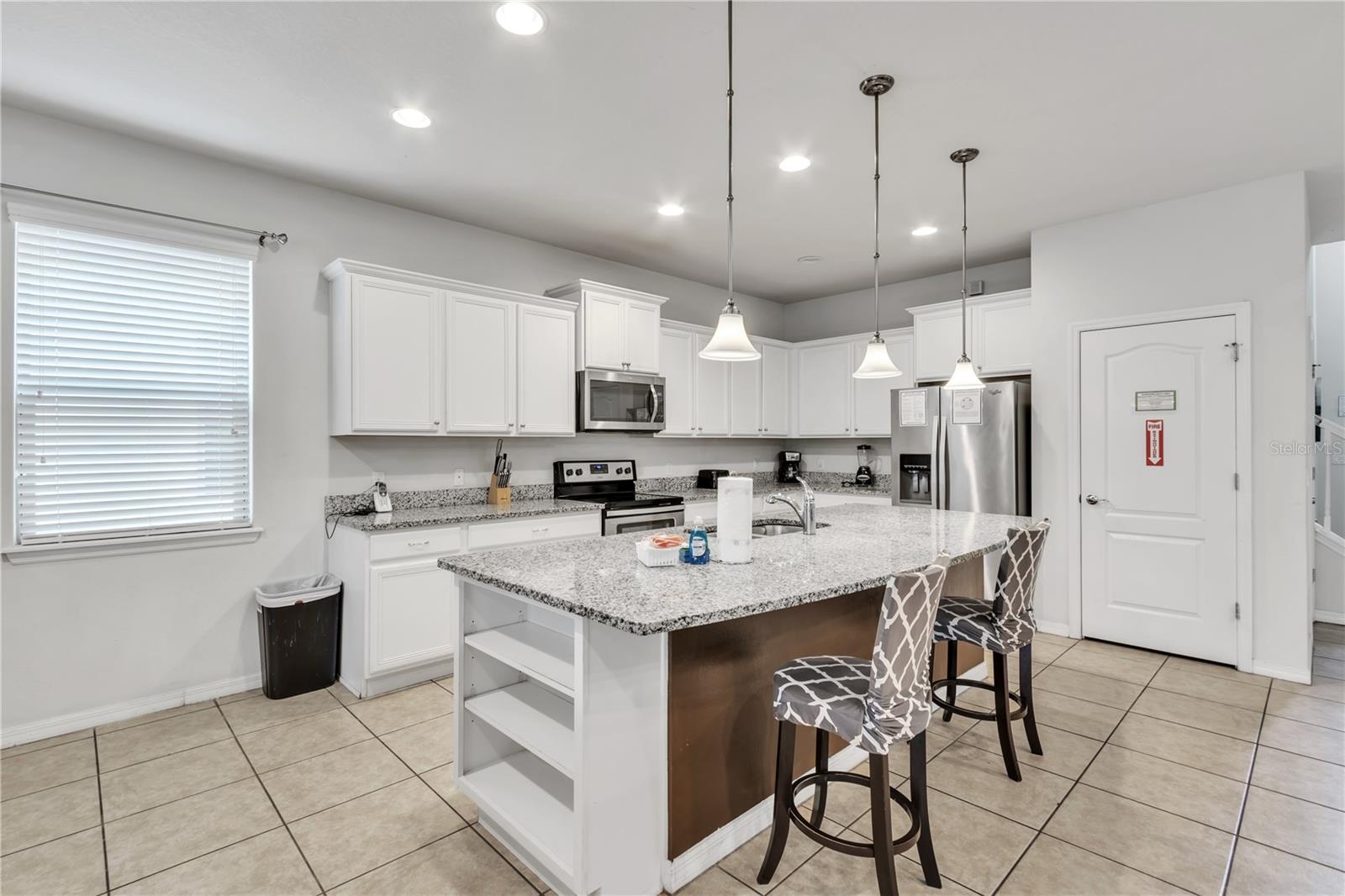8810 Macapa Dr Property Photo 12