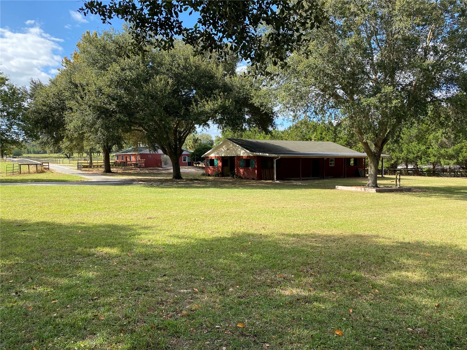 4747 Nw Hwy 225a Property Photo 4