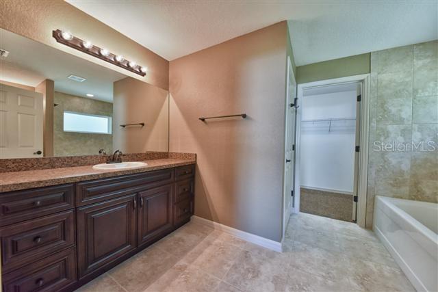 12472 Sw 85th Pl Property Photo 17