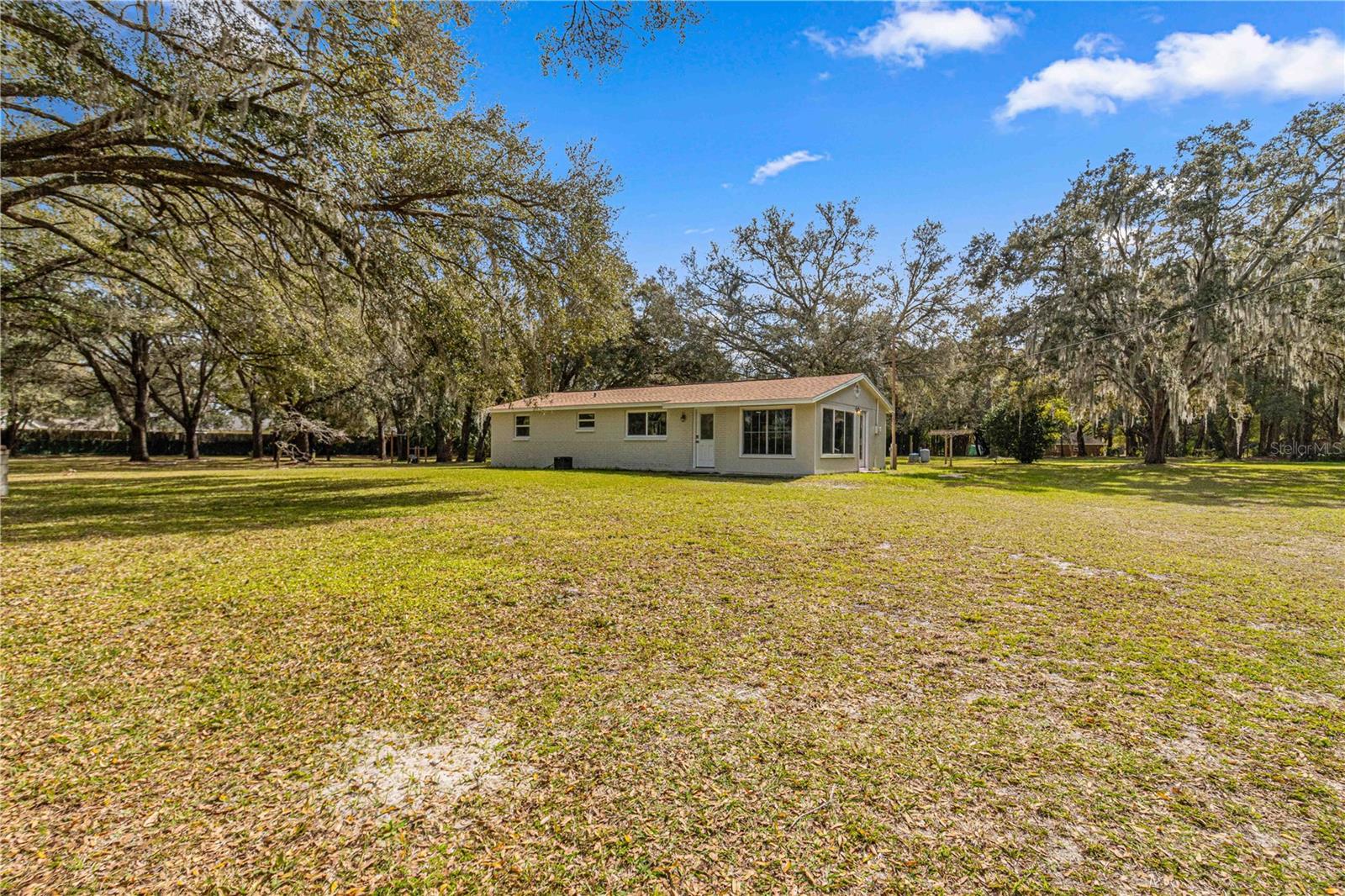 11782 Sw 140th St Property Photo 3