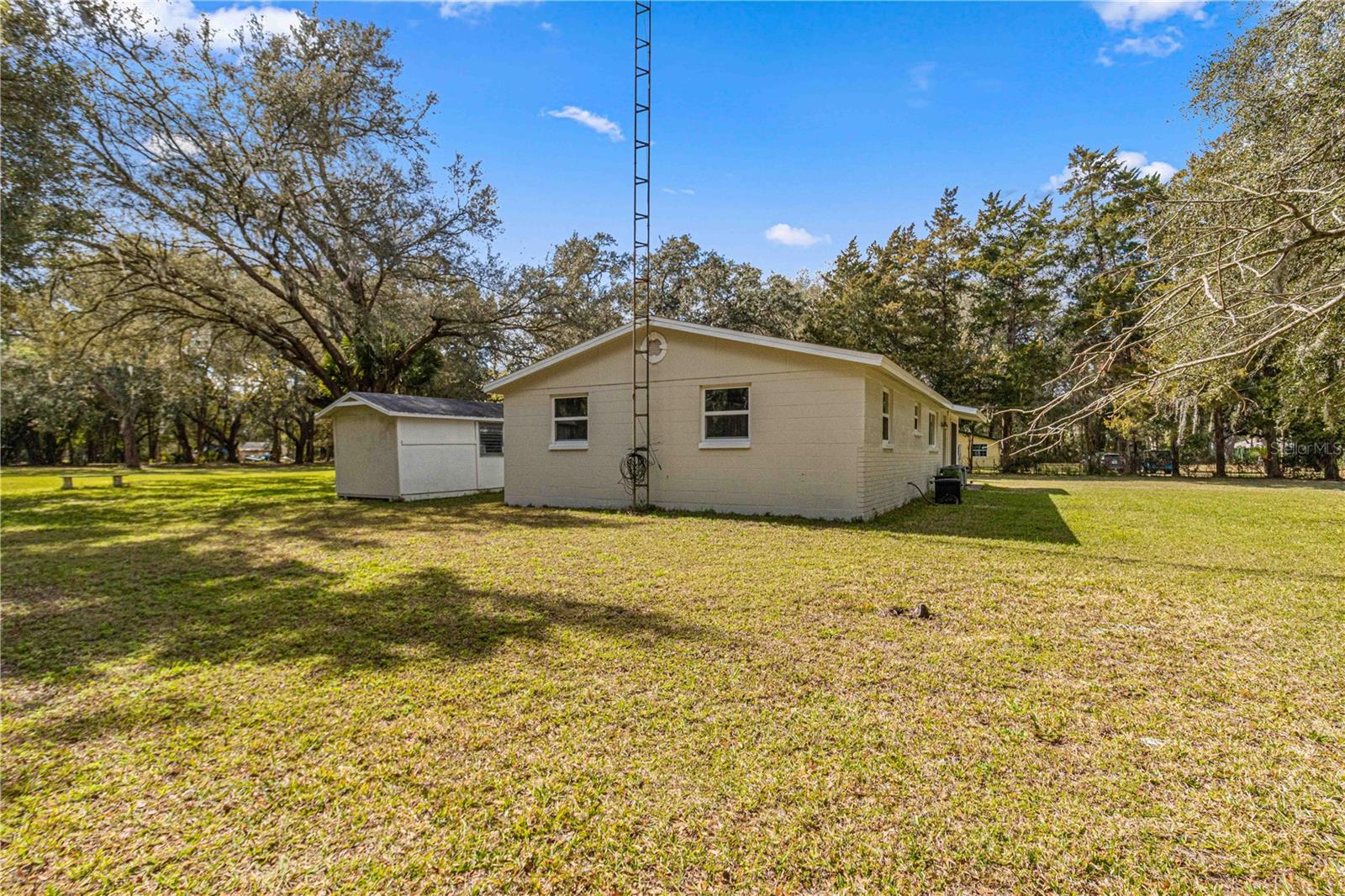 11782 Sw 140th St Property Photo 4