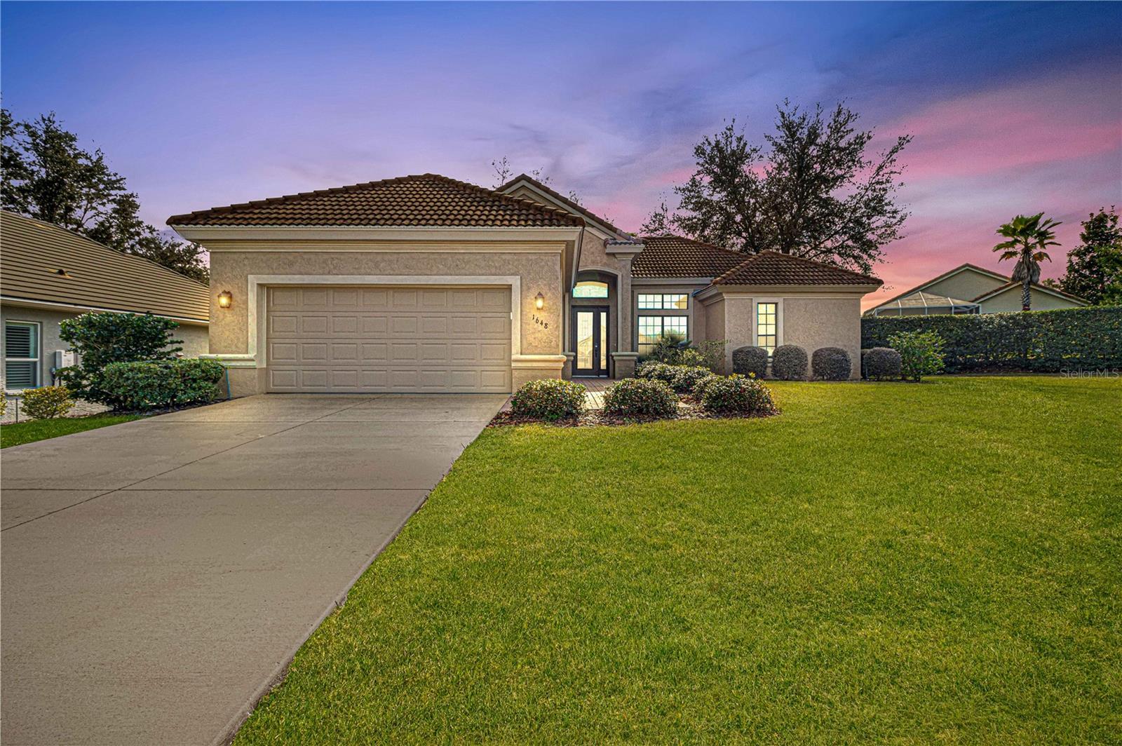 1648 W Skyview Crossing Dr Property Photo 1