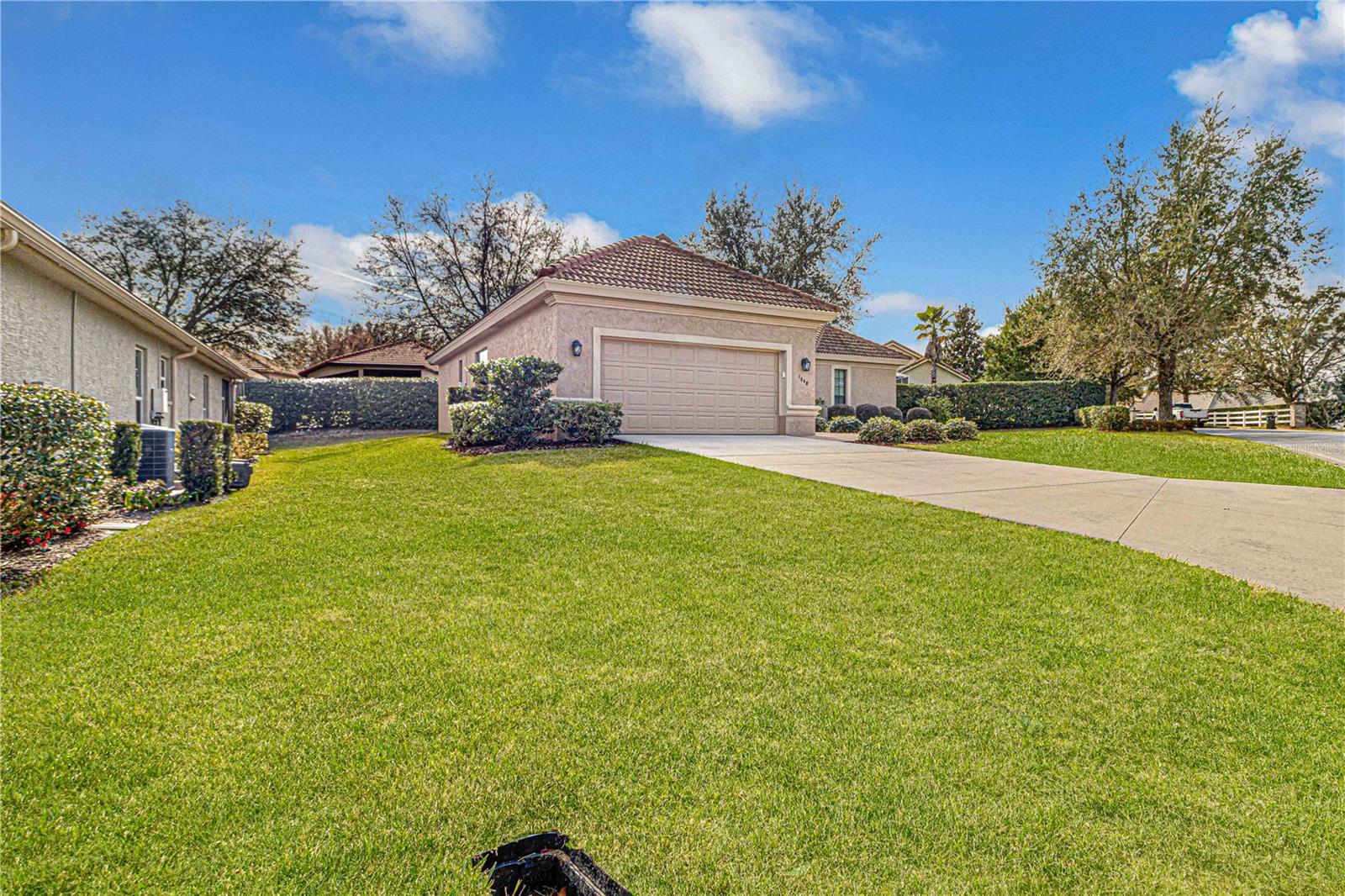 1648 W Skyview Crossing Dr Property Photo 2