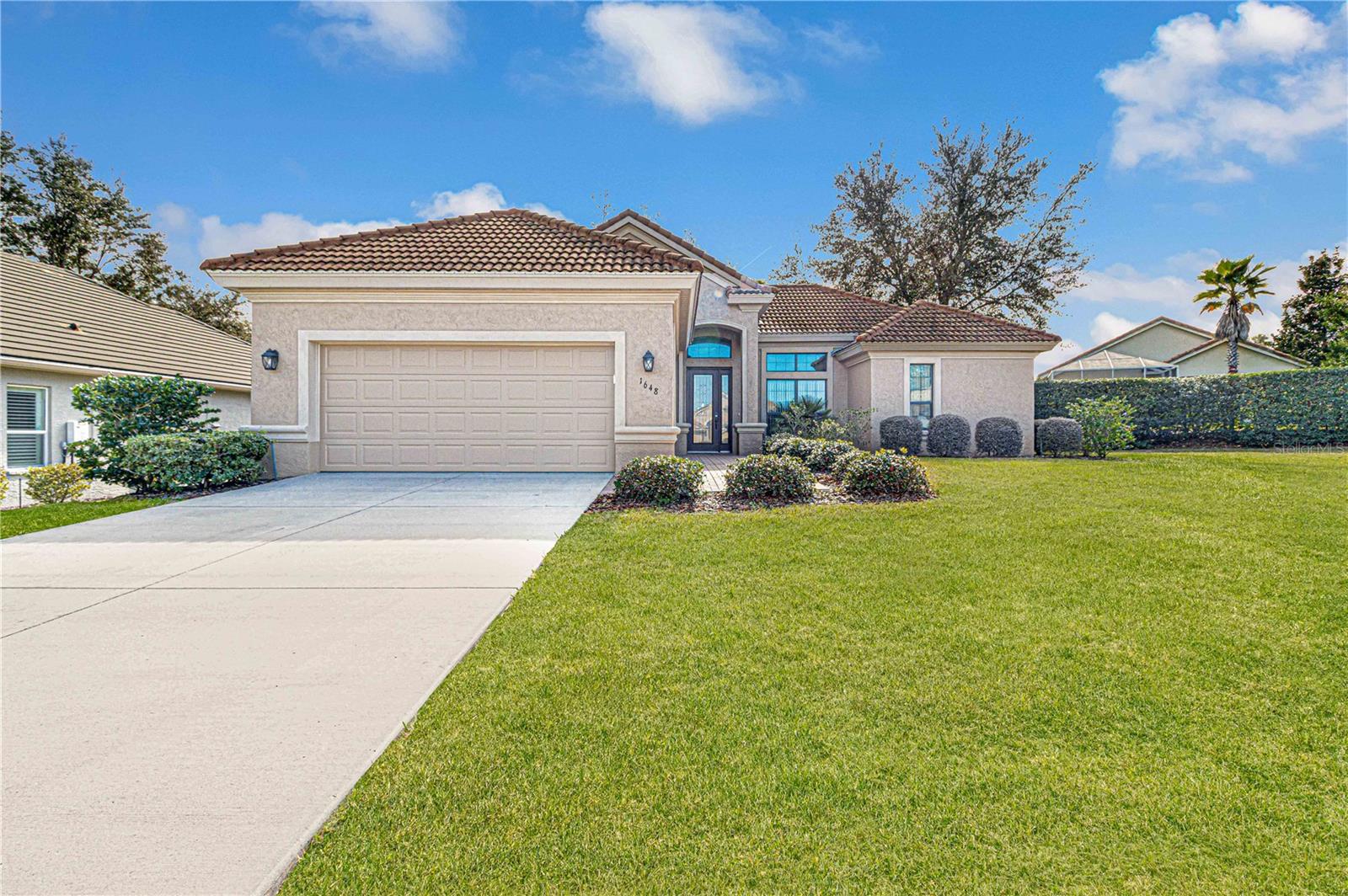 1648 W Skyview Crossing Dr Property Photo 4