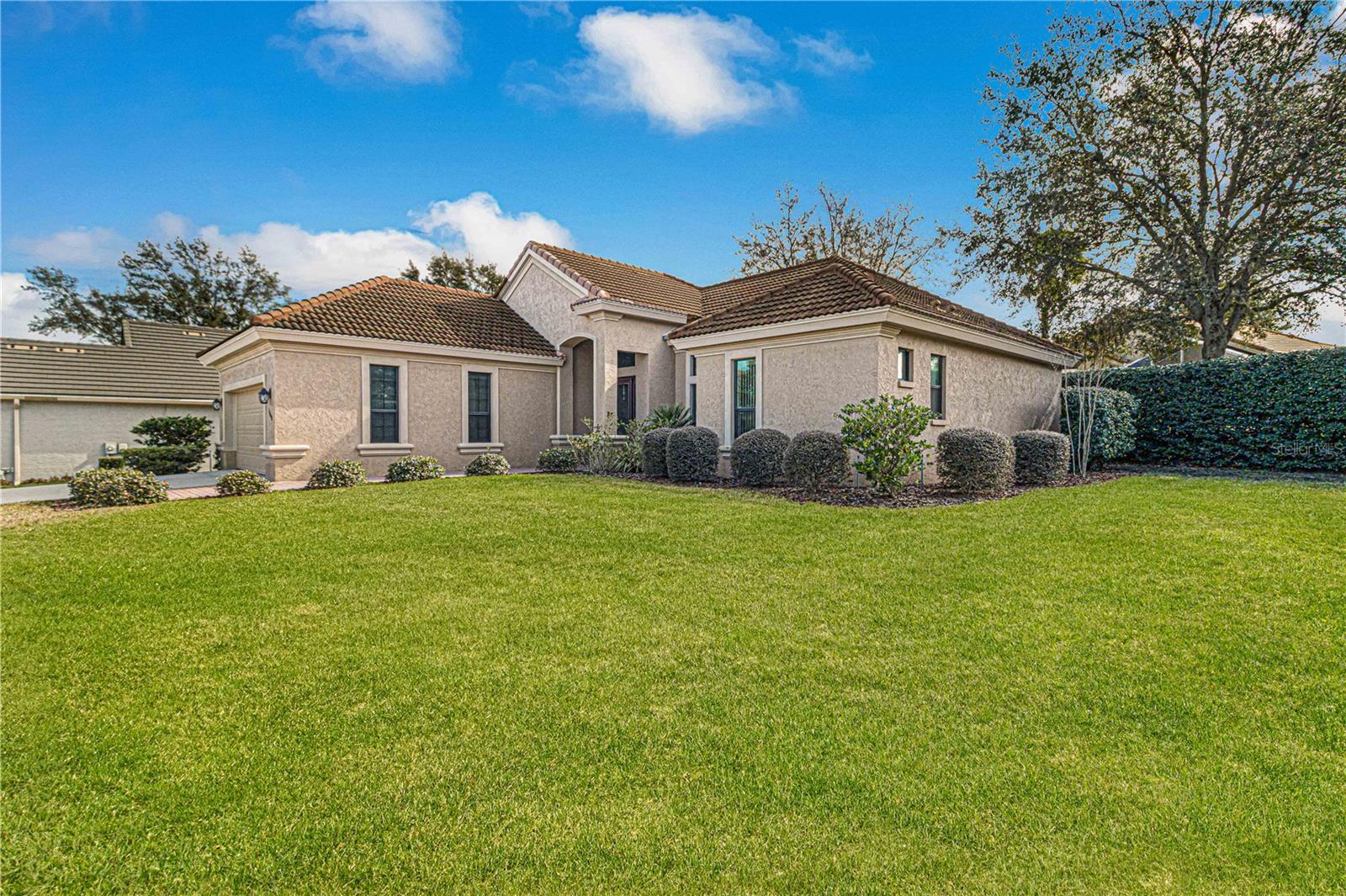 1648 W Skyview Crossing Dr Property Photo 5