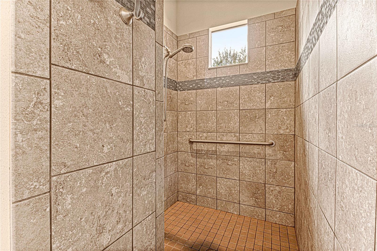 1648 W Skyview Crossing Dr Property Photo 19