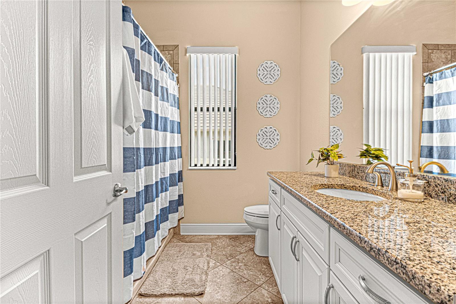 1648 W Skyview Crossing Dr Property Photo 27