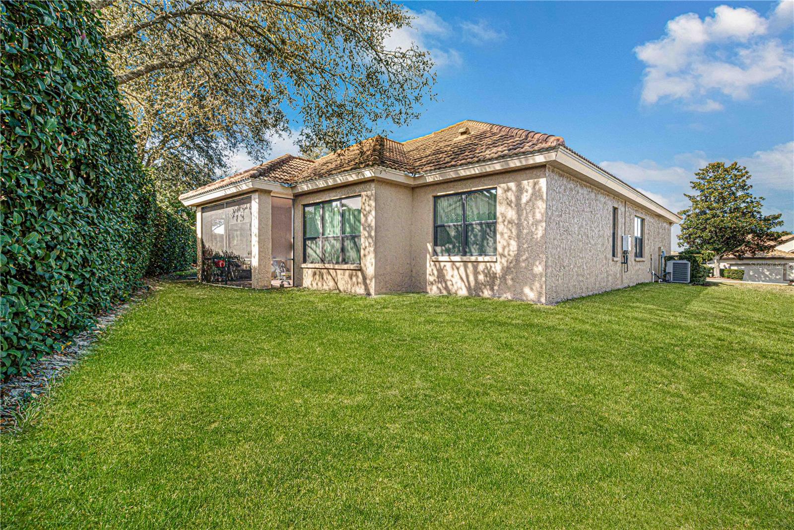 1648 W Skyview Crossing Dr Property Photo 34
