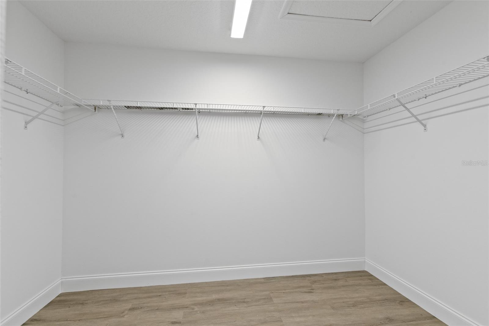 63 Ferndale Ln Property Photo 24