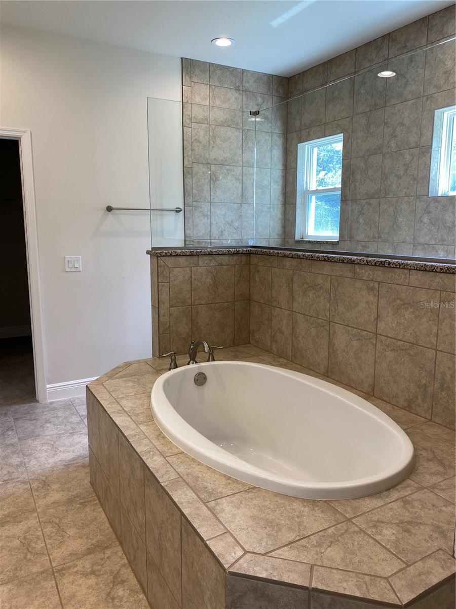 3481 Nashville Rd Property Photo 6
