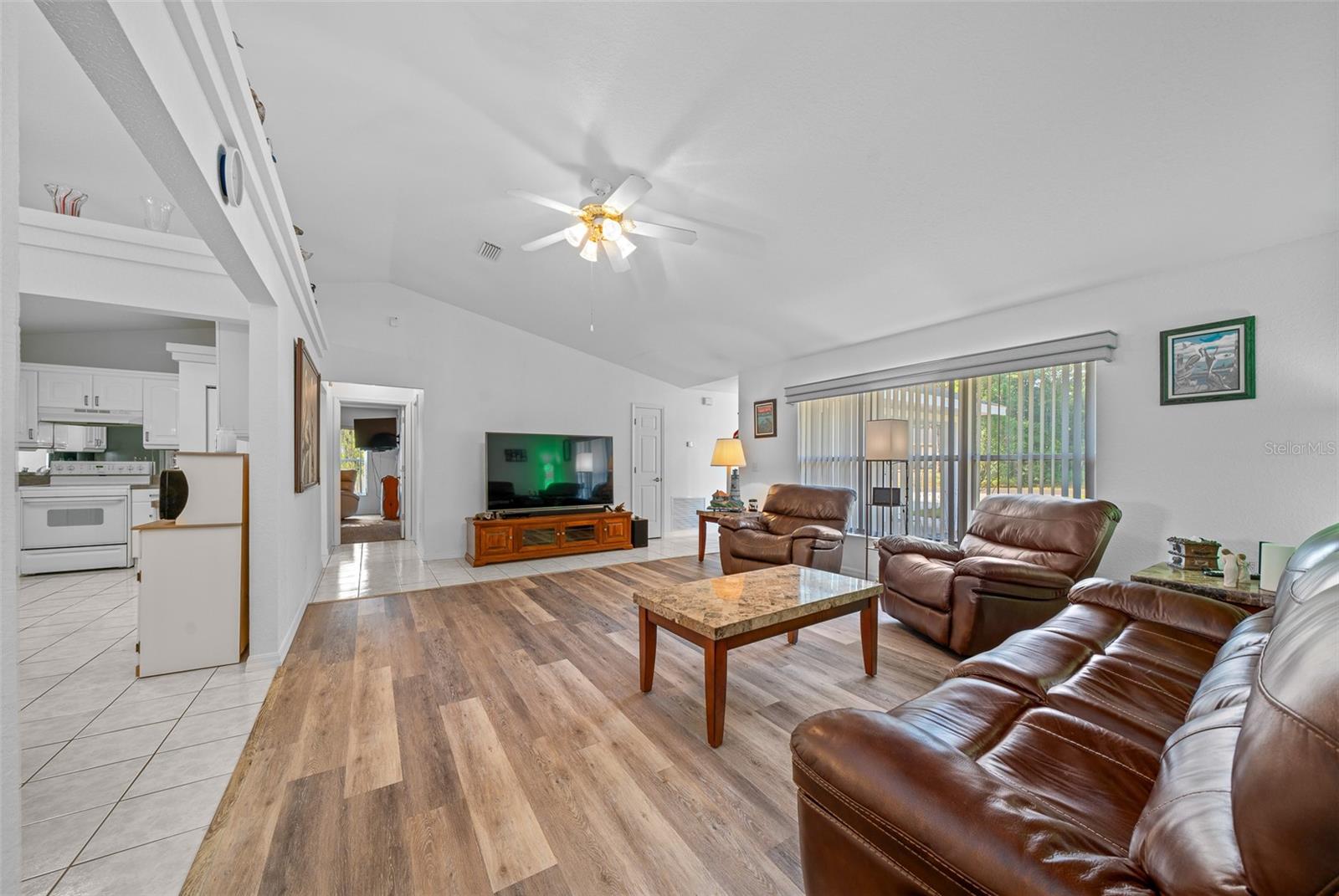 13027 Ne 7th Loop Property Photo 10